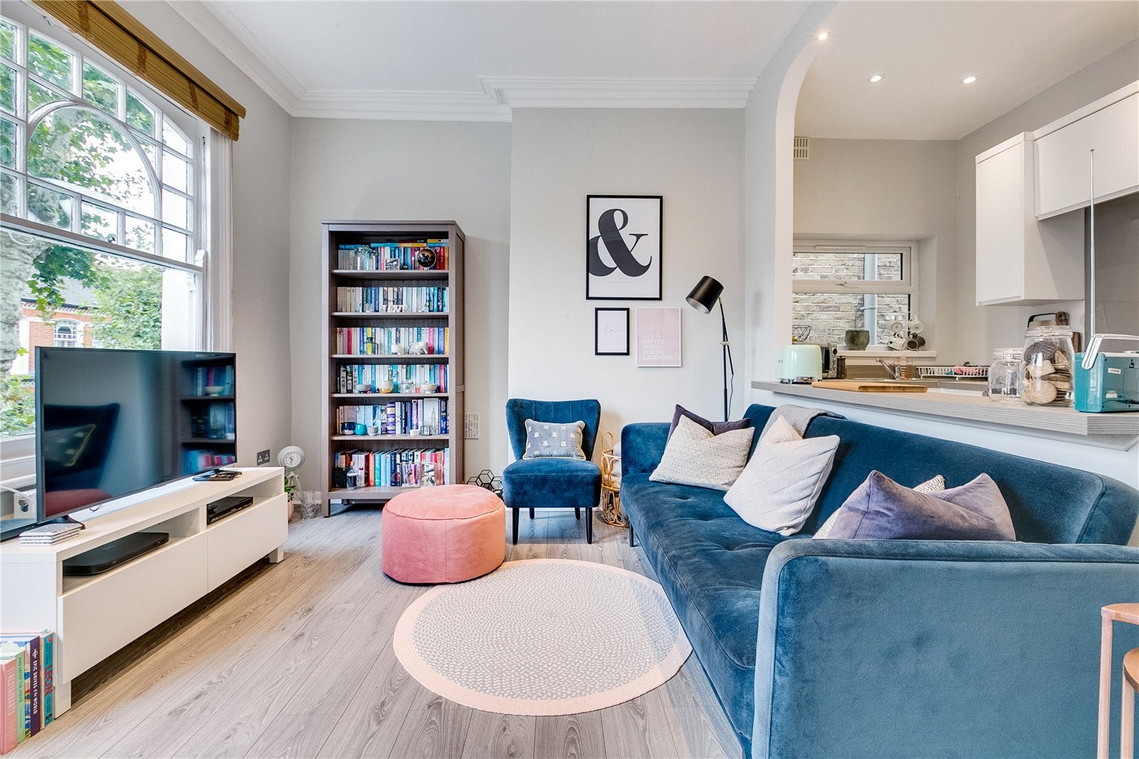 Flat Dalebury Road in Greater London