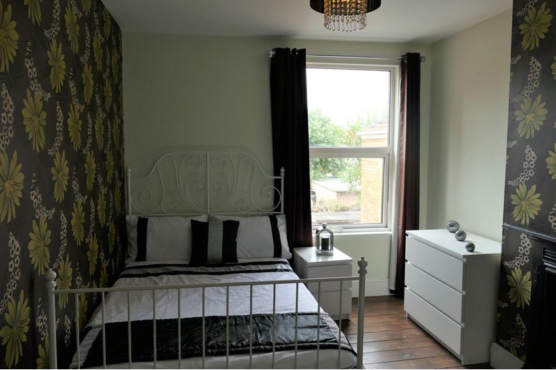 Room Coronation Road in Bridgwater