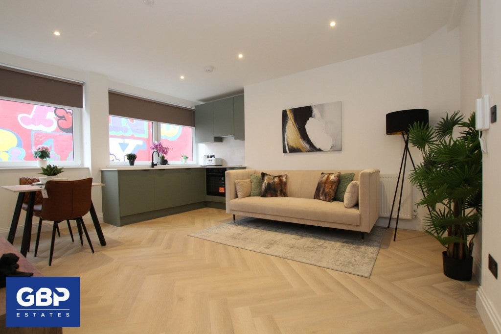 Flat Havana Close in Greater London