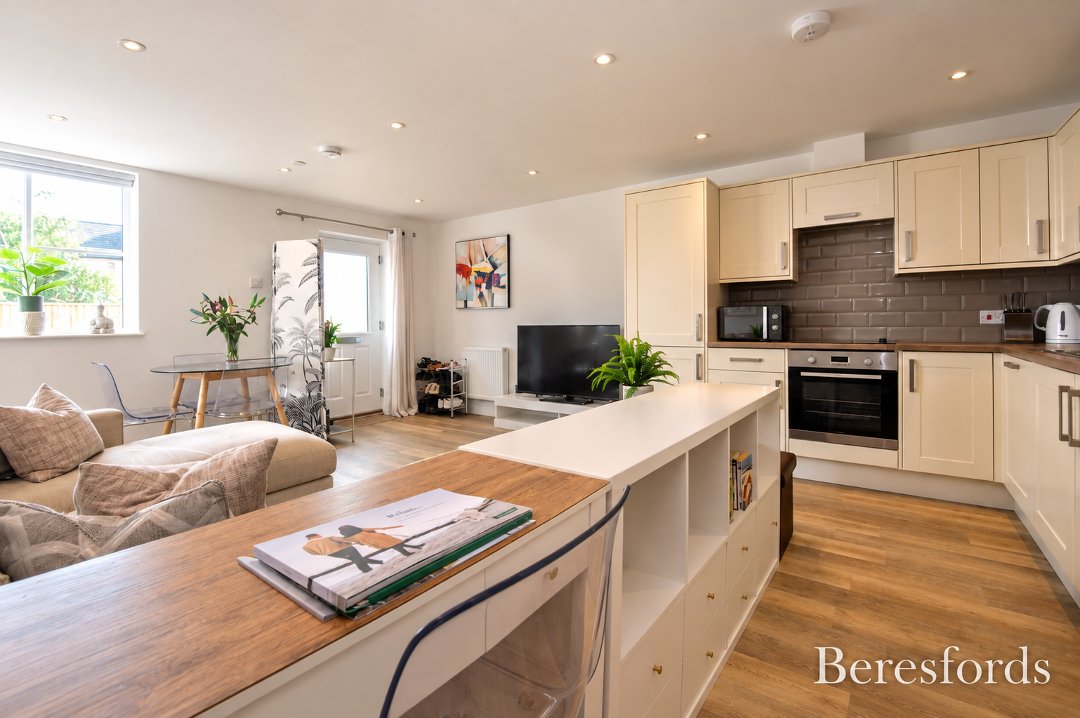 Flat Scotsfield Mews in Witham