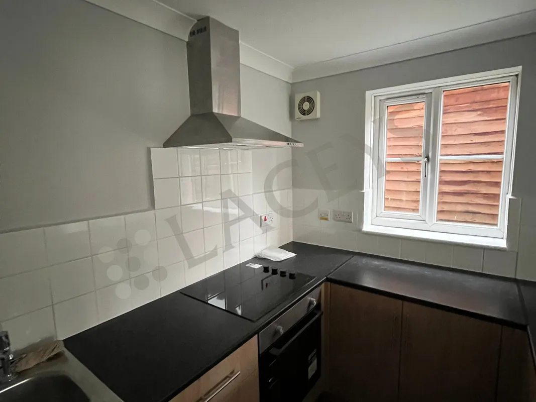 Flat Highland Court in Leeds