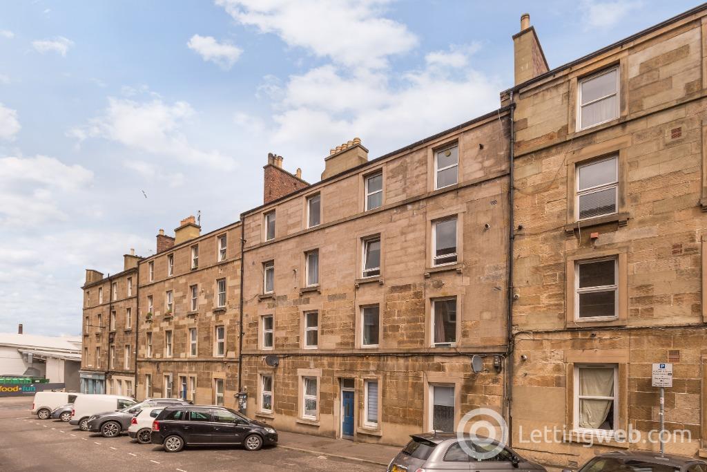 Flat Murdoch Terrace in City of Edinburgh