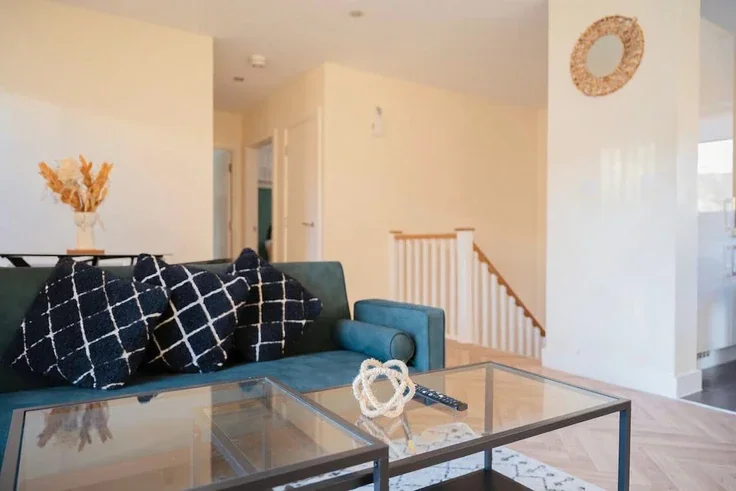 House Fair Isle Way in Reading