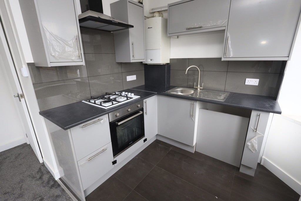 Flat Herbert Avenue in Poole