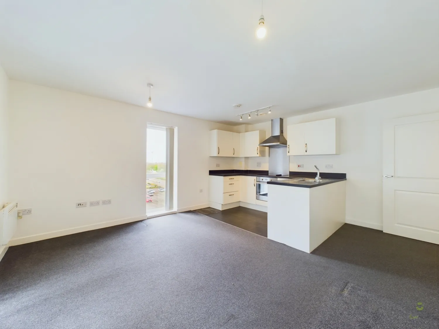 Flat Clydesdale Way in Greater London