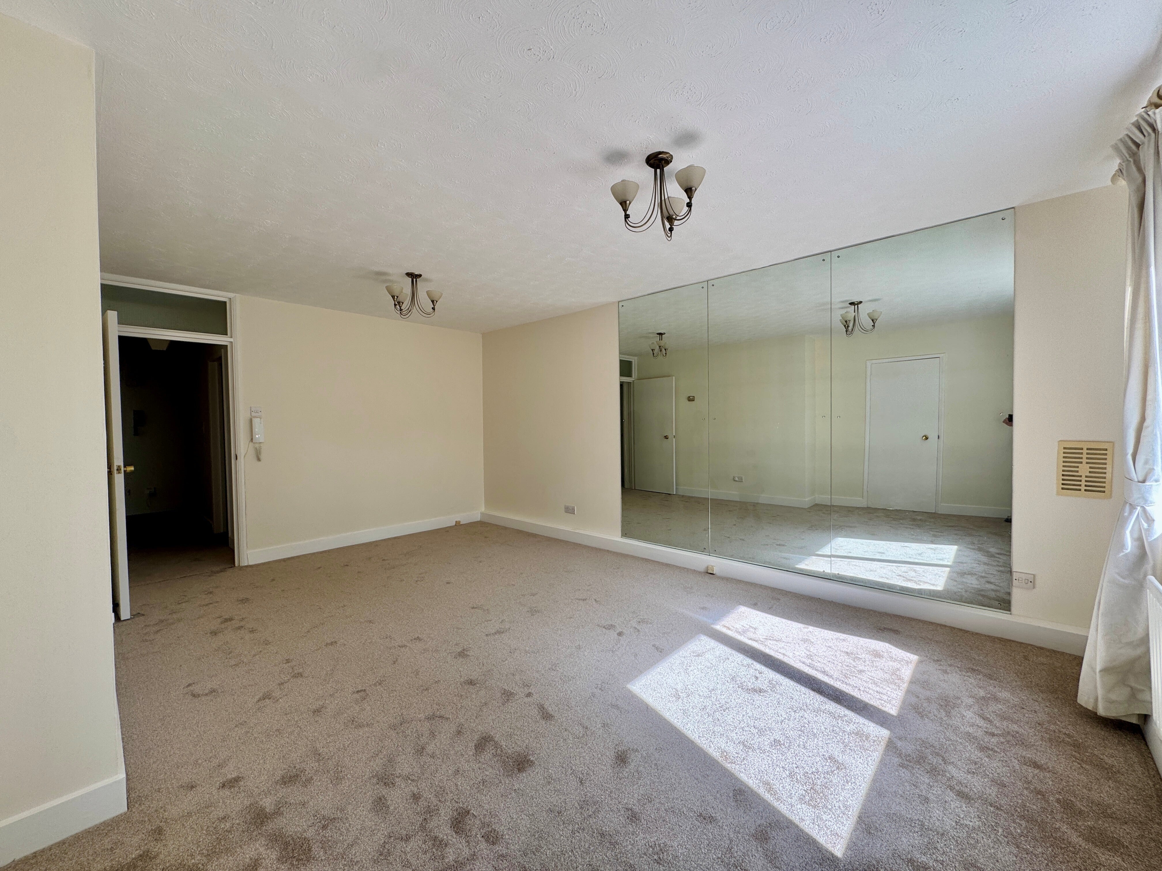 Flat Princess Road in Bournemouth