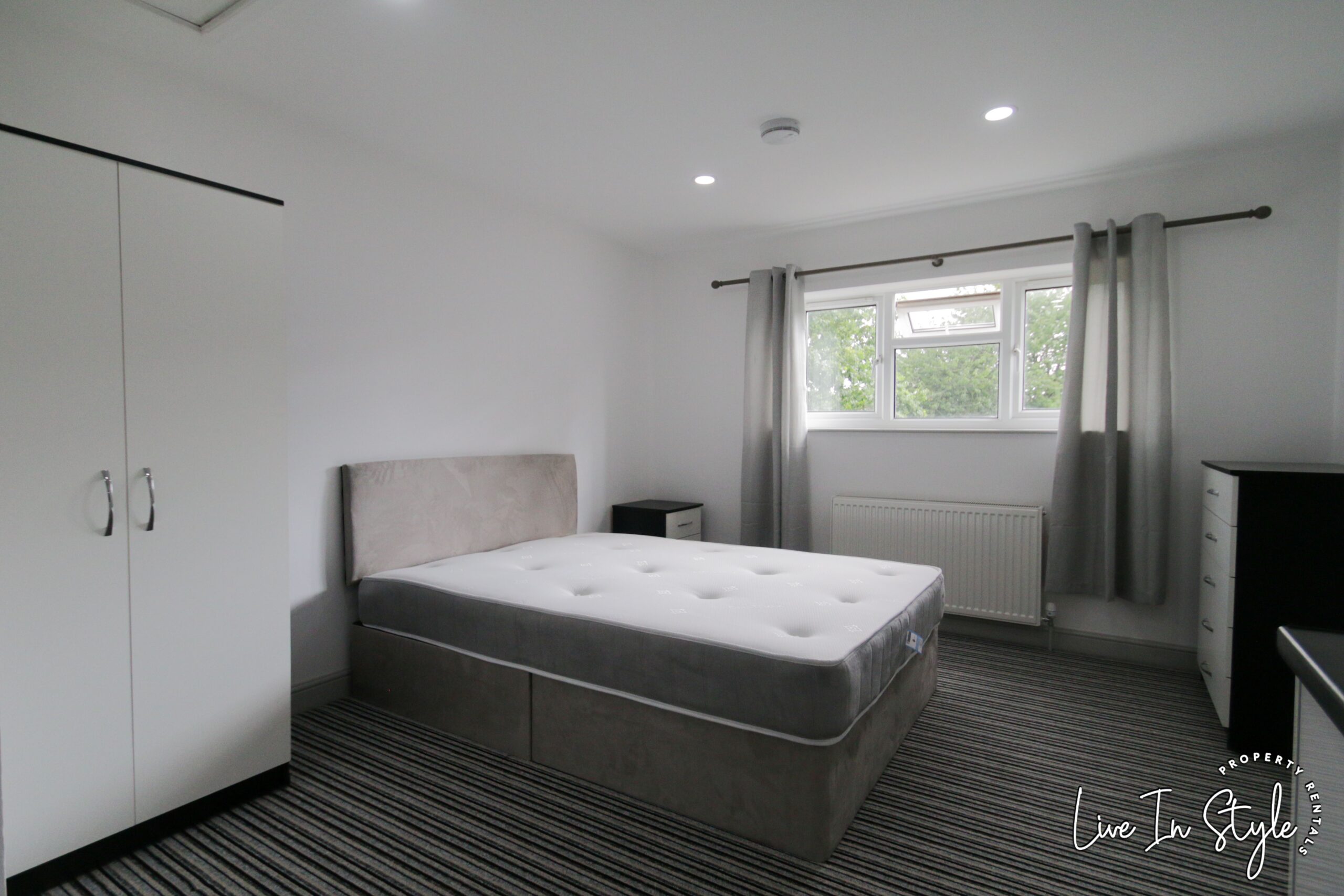 Room Watergall in Peterborough