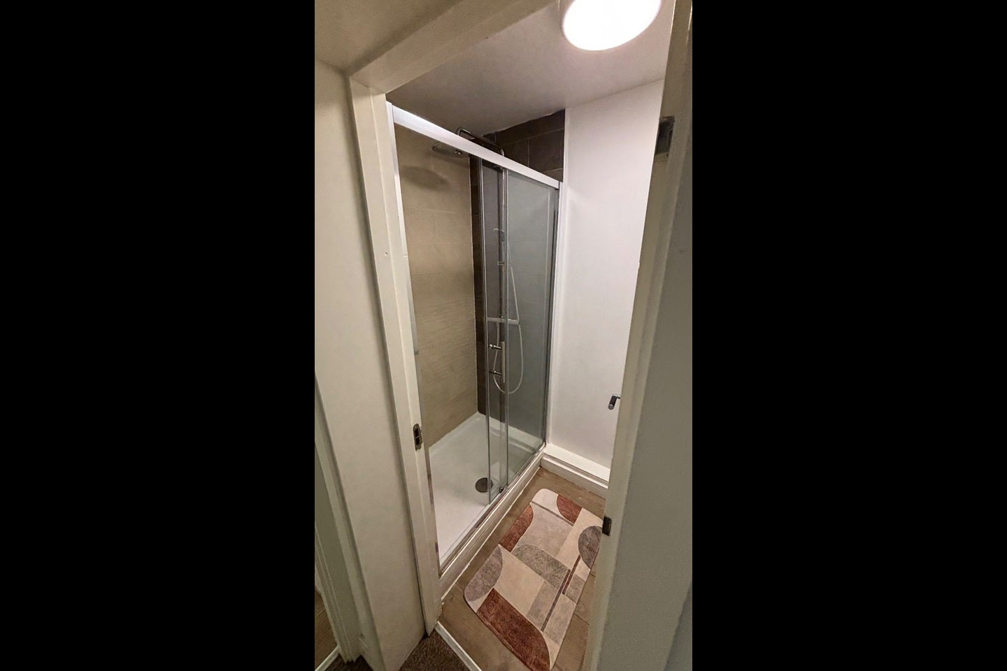 Flat College Road in Gravesham