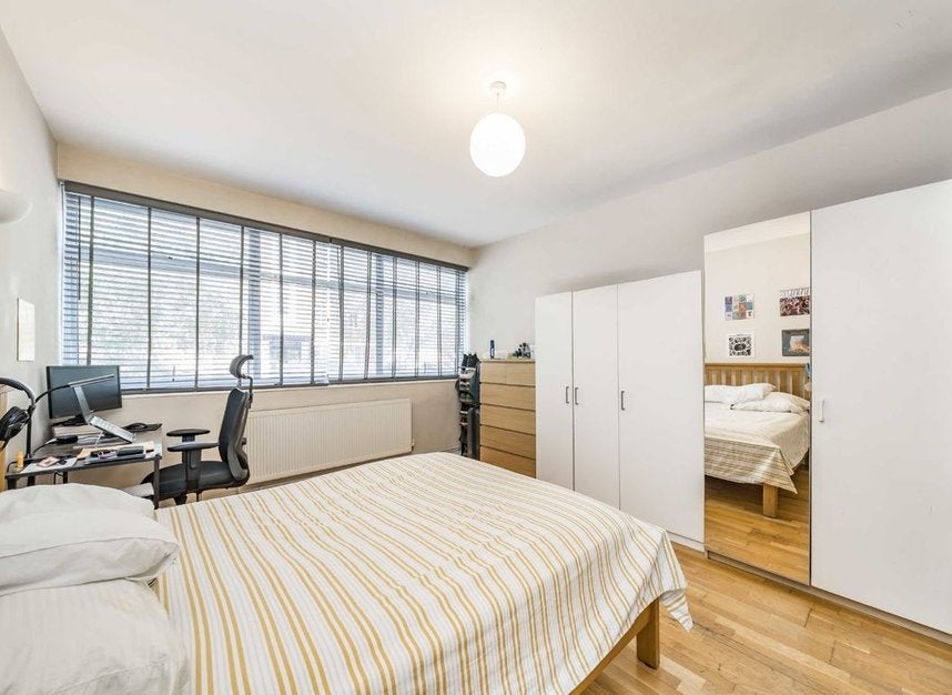 Flat Shannon Place in City of Westminster