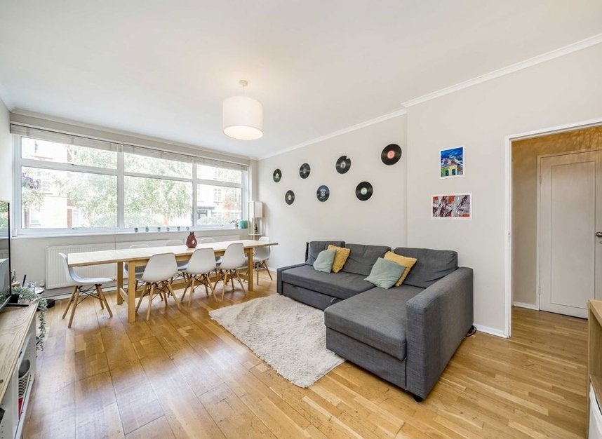 Flat Shannon Place in City of Westminster