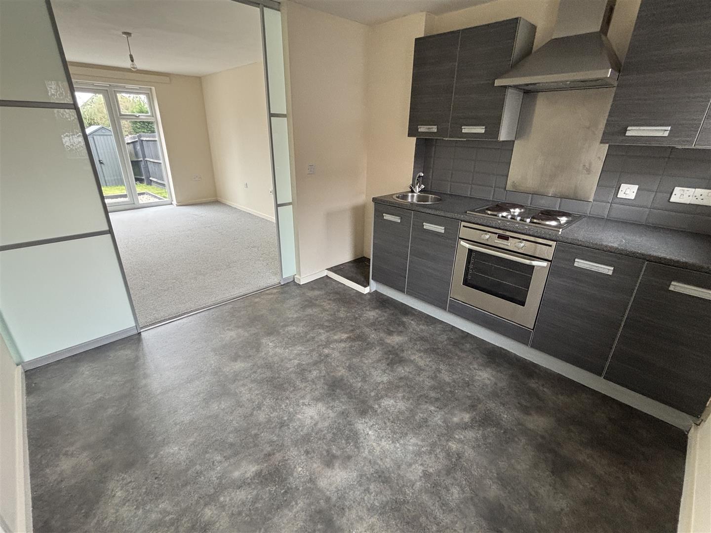 House Moray Close in South Derbyshire