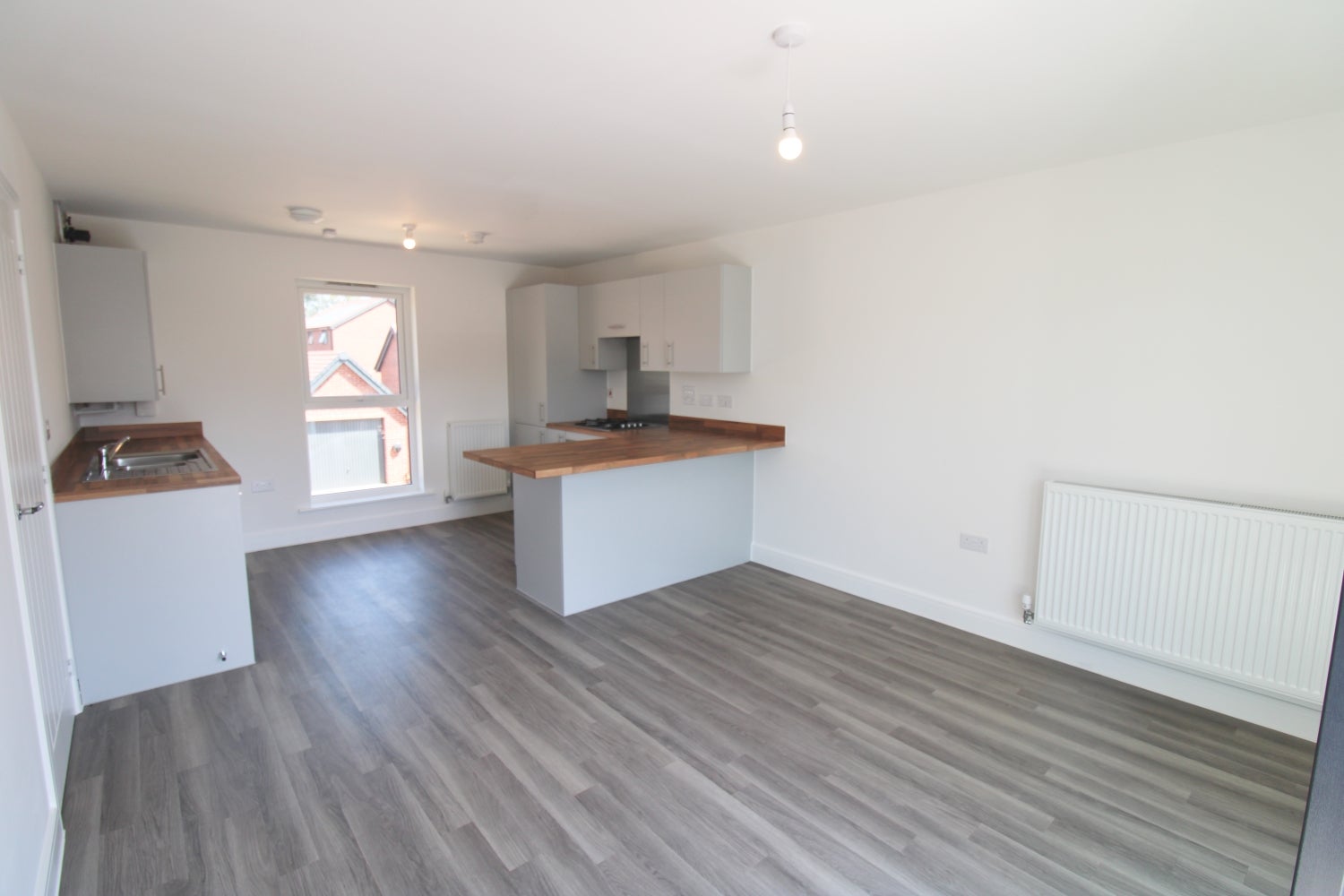 House Brunswick Road in Surrey Heath