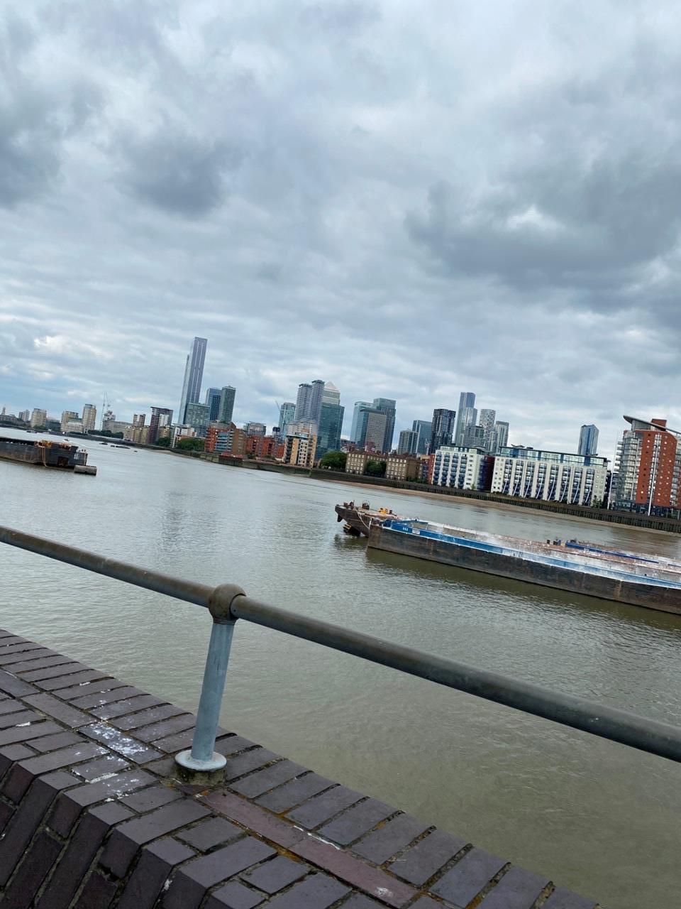Flat Millard Road in Greater London