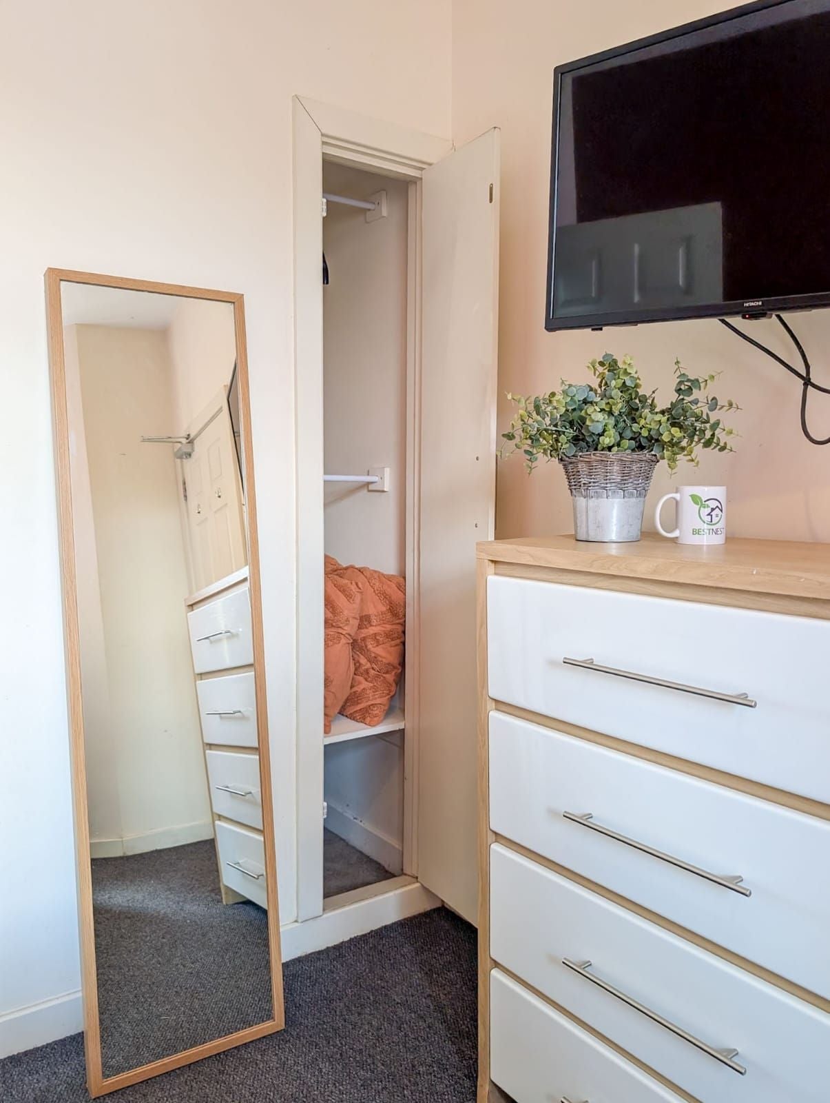 Room Nelson Street in Crewe