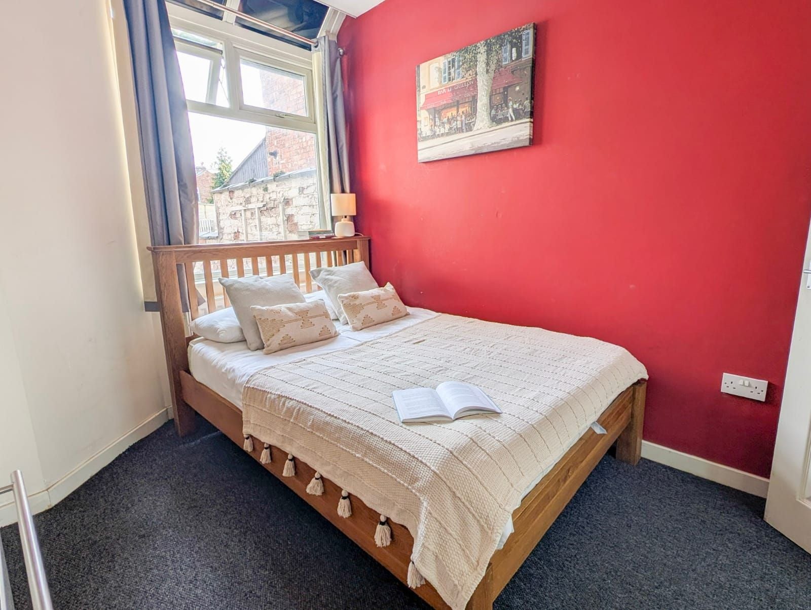 Room Nelson Street in Crewe