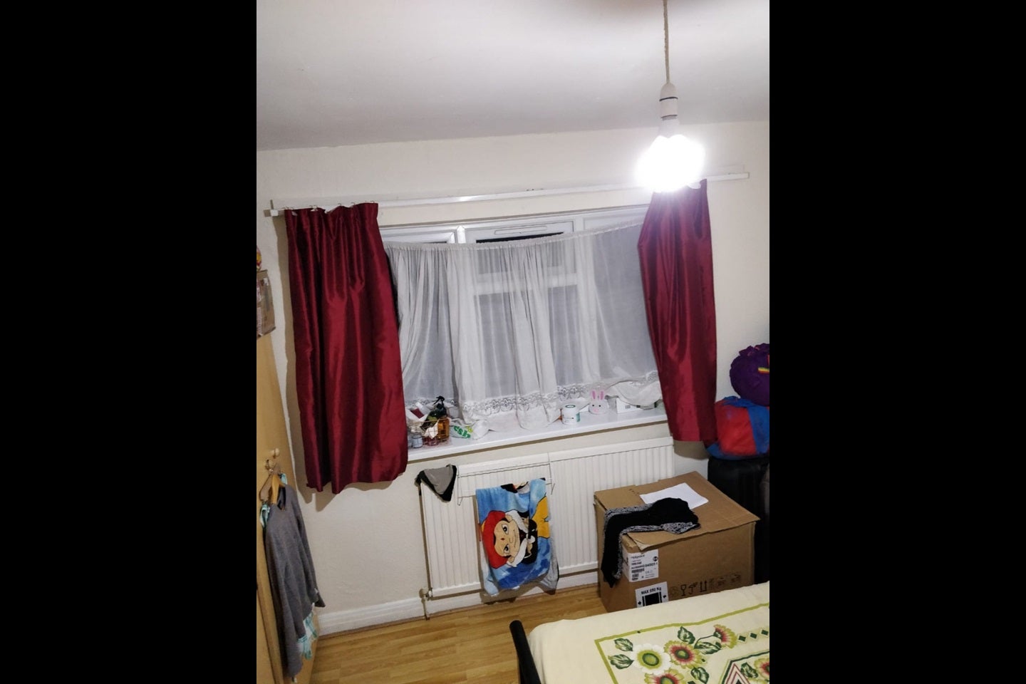 Flat Milford Gardens in Greater London