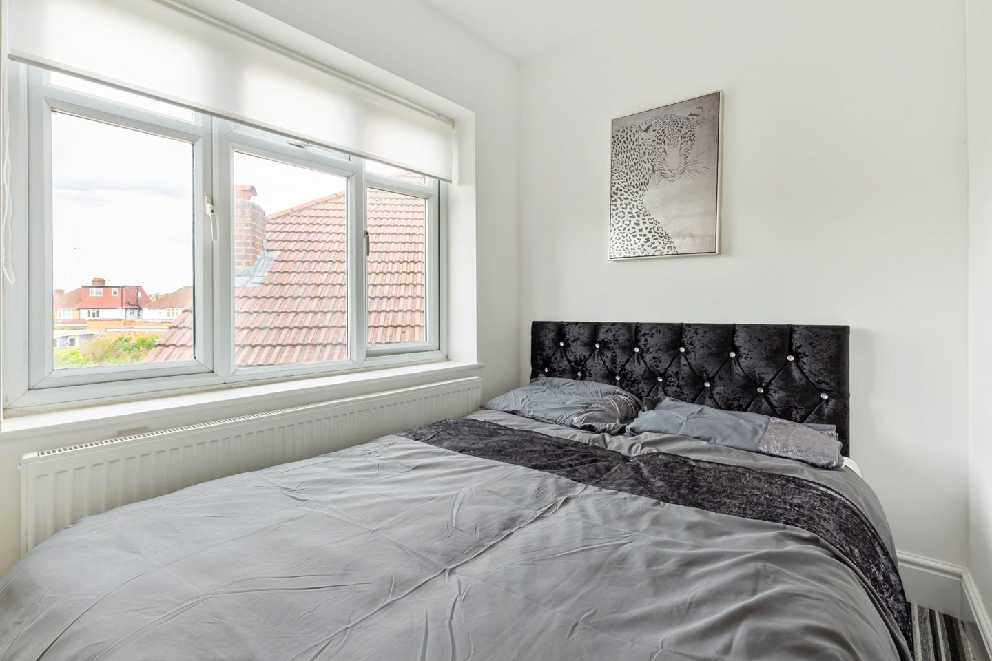 Flat Broad Walk in Greater London