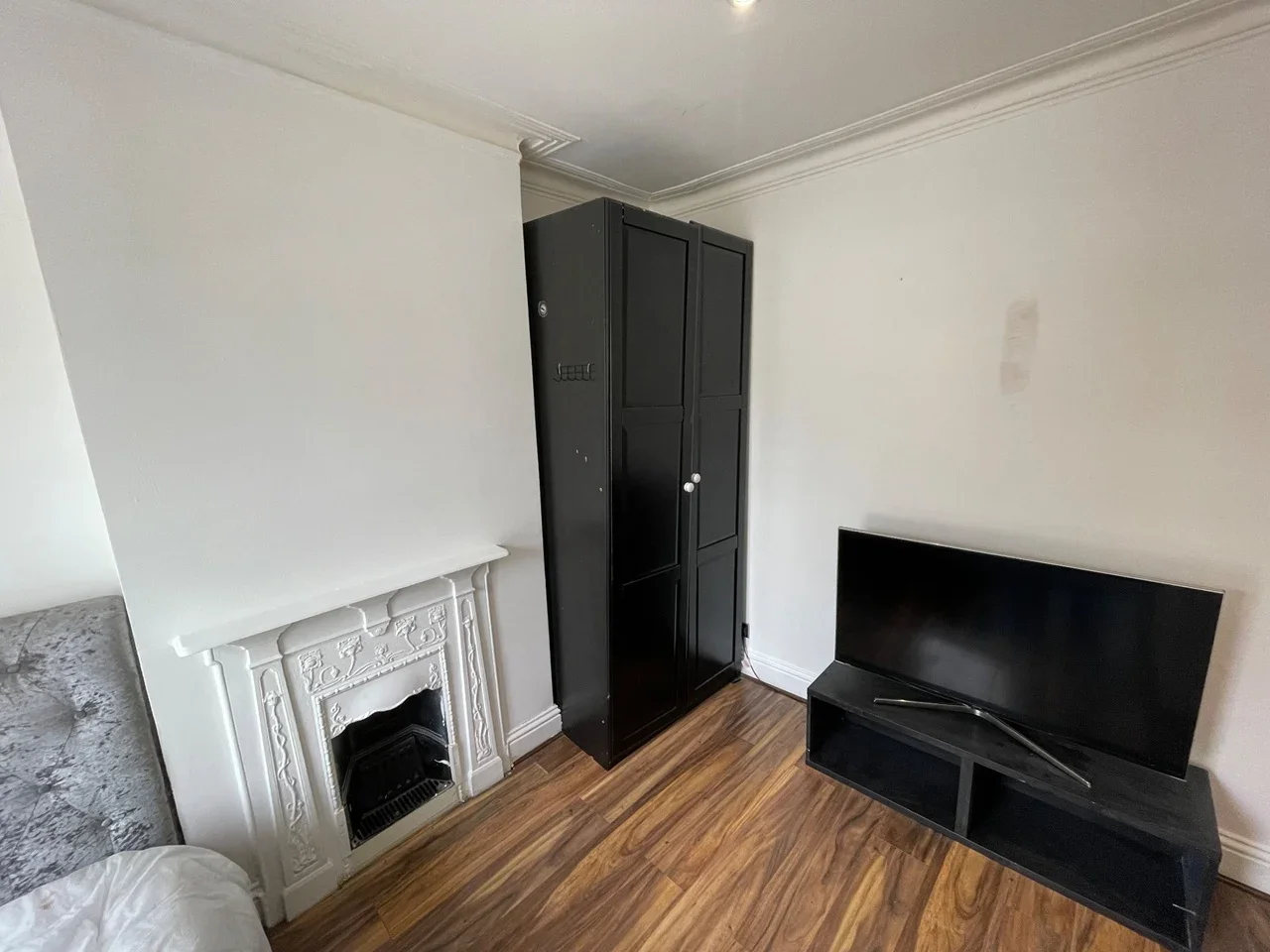 Room Richmond Road in Greater London