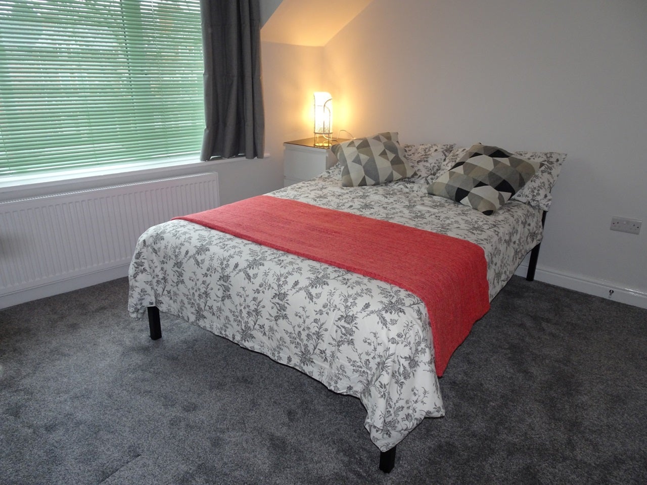 Flat Richmond Grove in Manchester