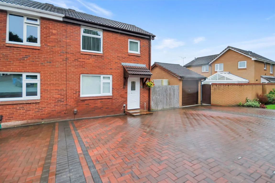 House Moresby Close in Runcorn