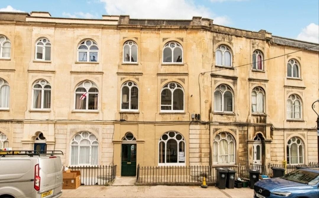 Flat Whiteladies Road in Bristol