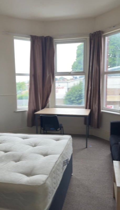 Room Condercum Road in Newcastle upon Tyne