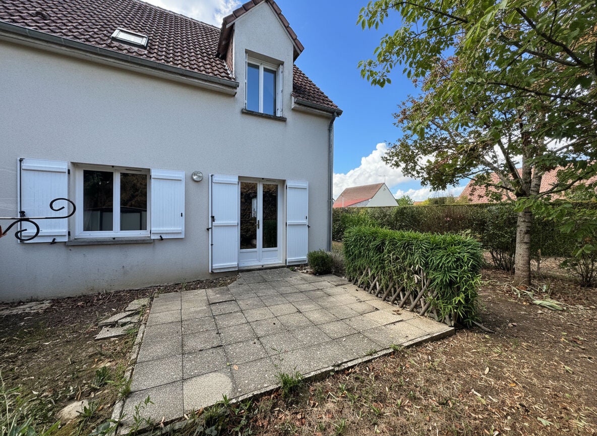 Maison Rue des Pavés à Villebarou