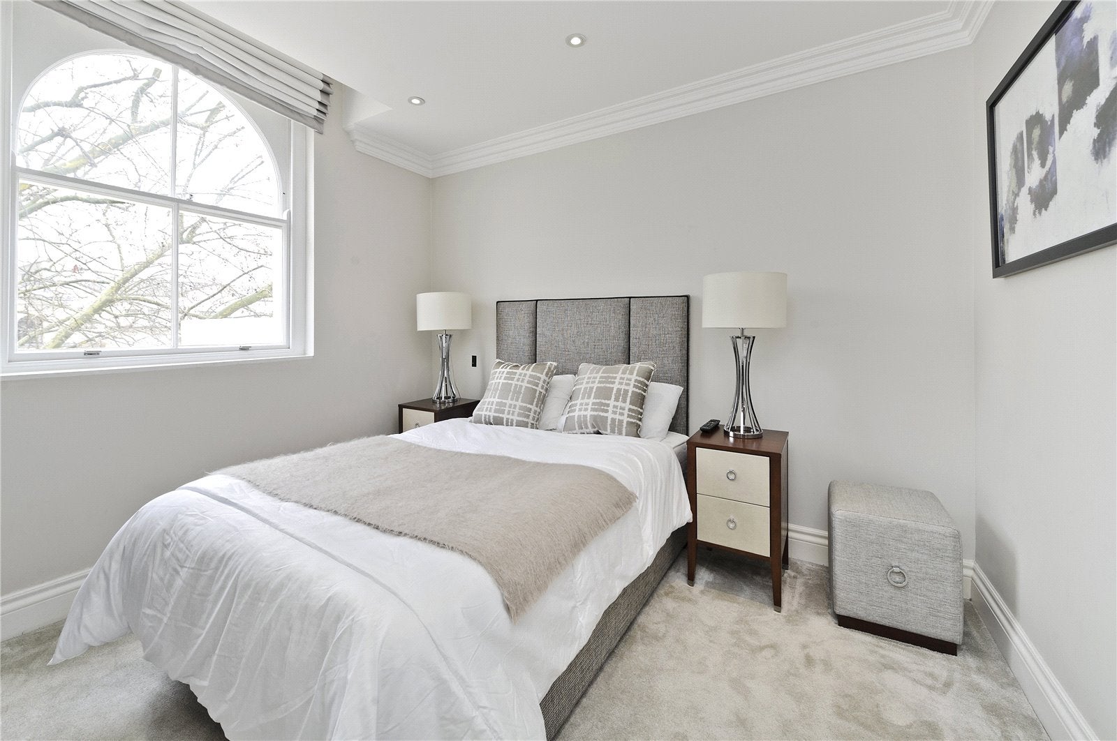 Flat Kensington Gardens Square in City of Westminster