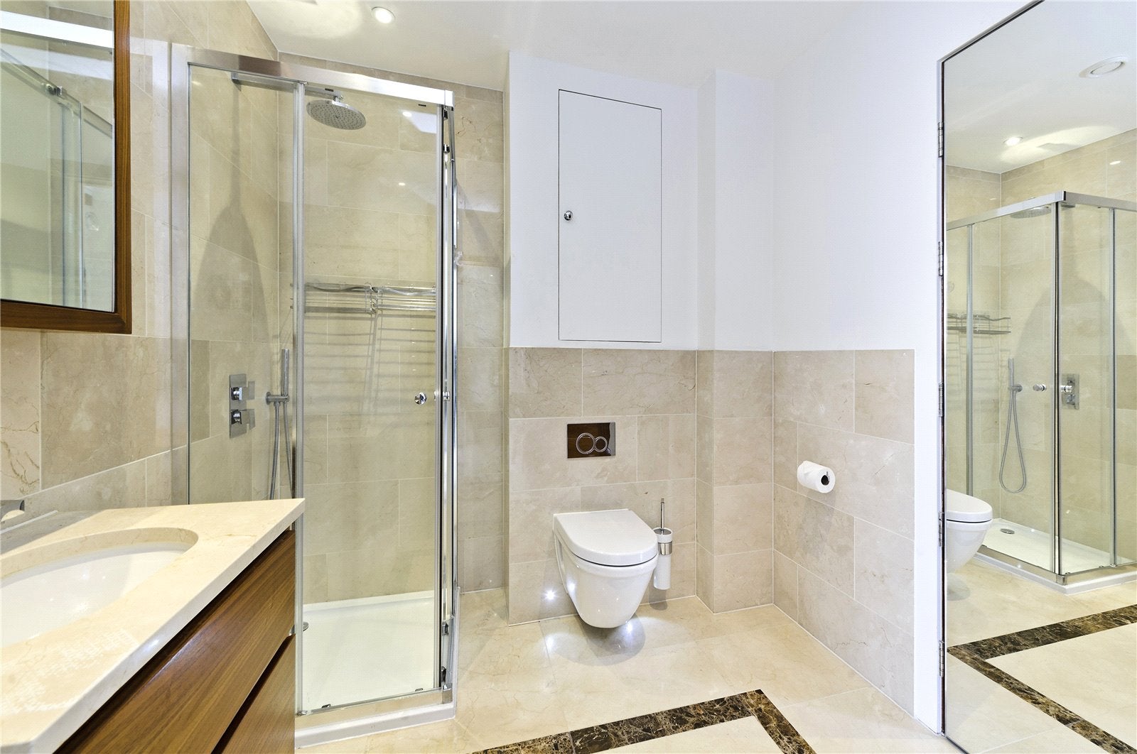 Flat Kensington Gardens Square in City of Westminster