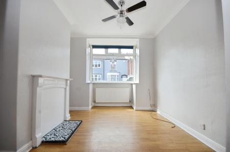 Flat Roberts Street in Grimsby