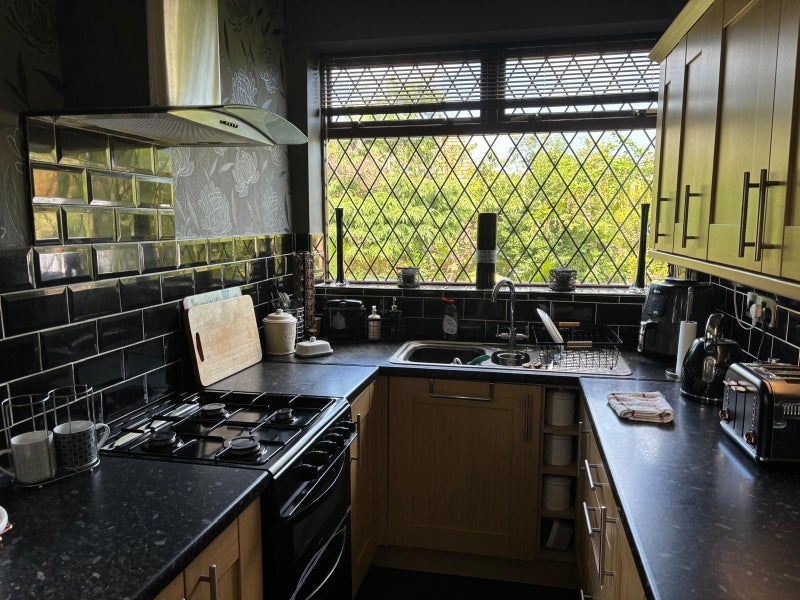 Room Walker Avenue in Prestwich