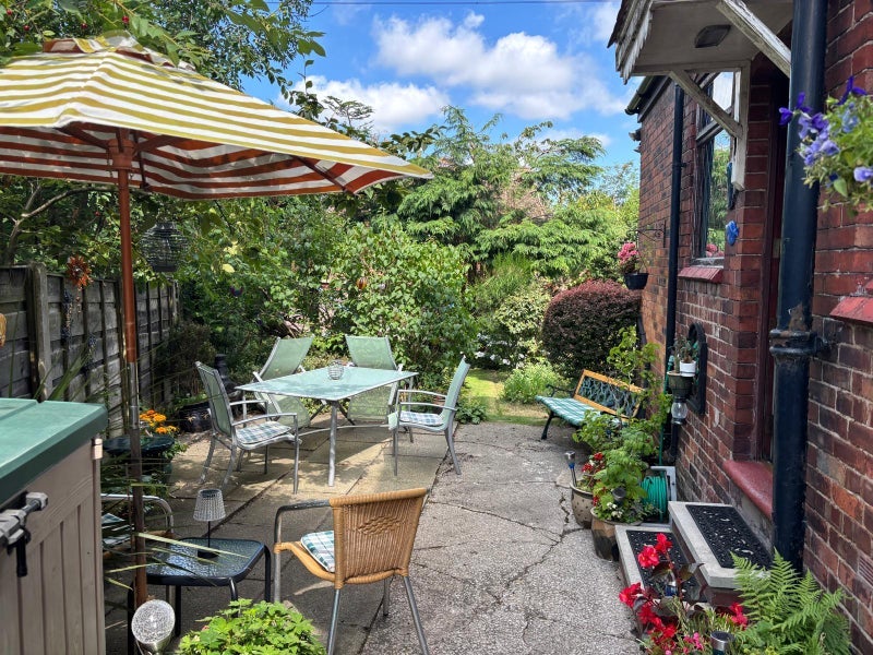 Room Walker Avenue in Prestwich