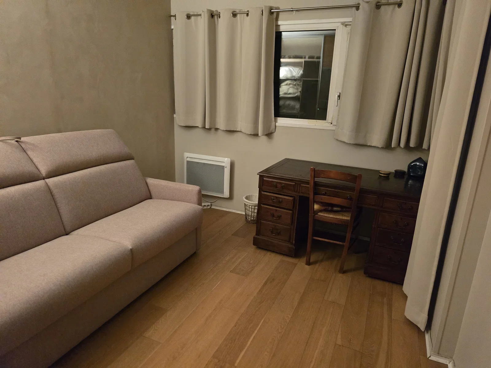 Chambre Rue de Reuilly à Paris