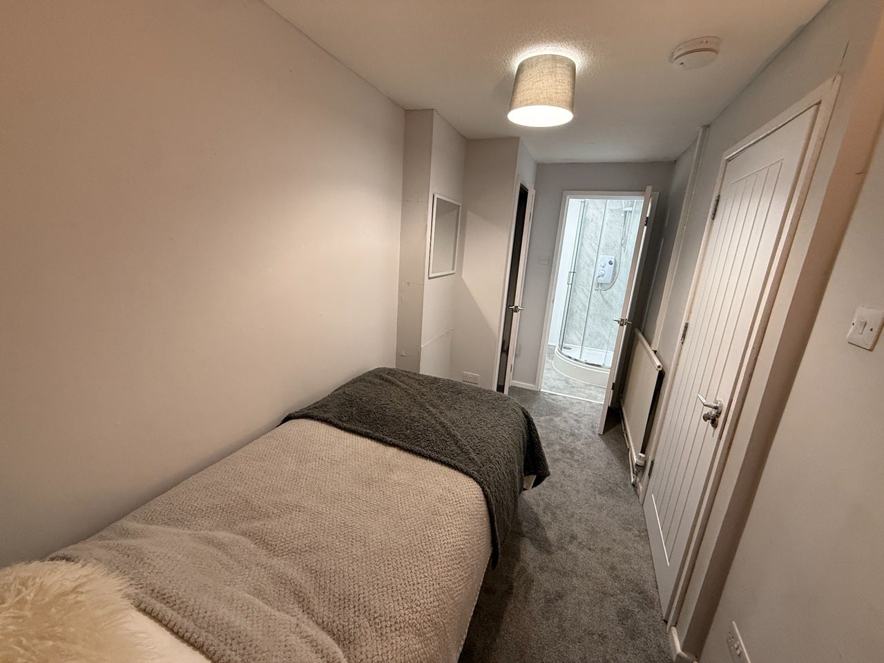 Room Hillside in Redditch