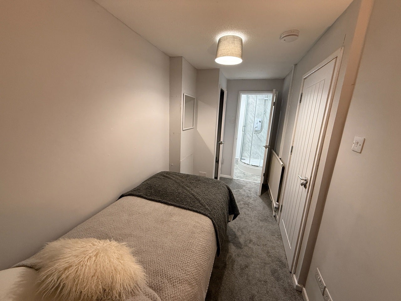 Room Hillside in Redditch