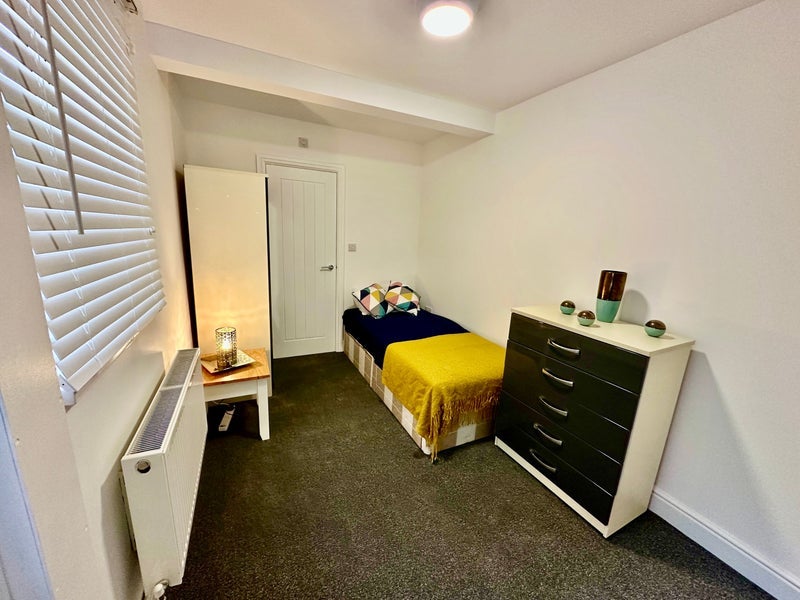 Room Southwell Road West in Mansfield