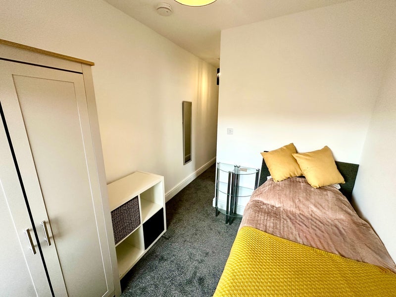 Room Southwell Road West in Mansfield