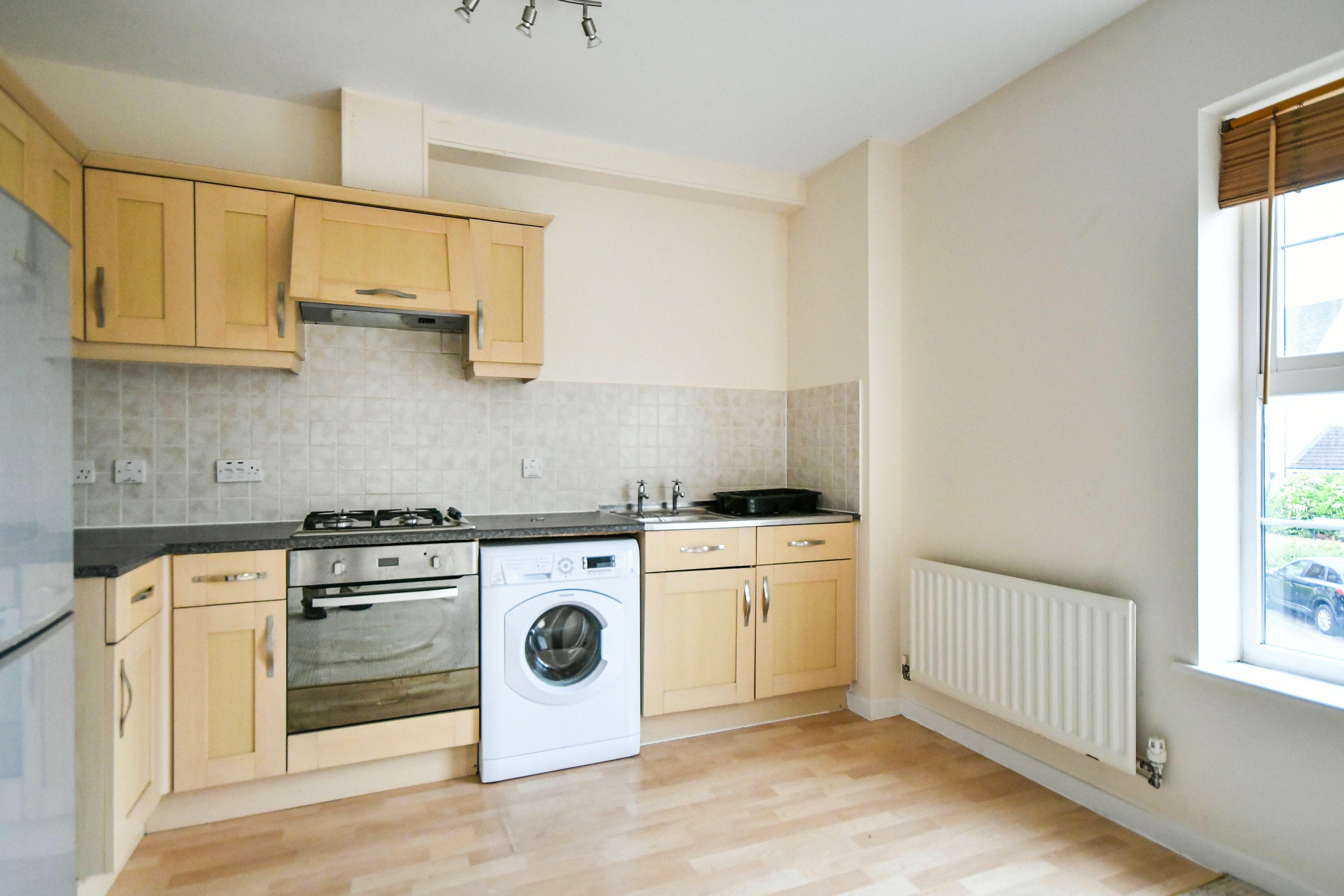 Flat Rainham Road in Blunsdon St Andrew