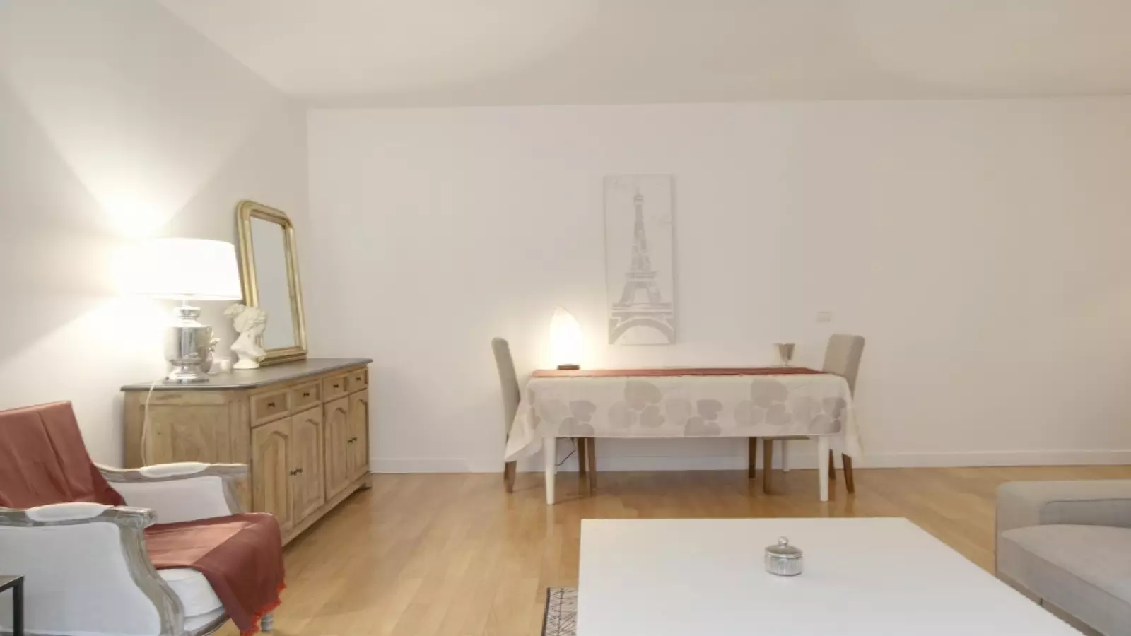 Appartement Avenue Victor Hugo à Paris