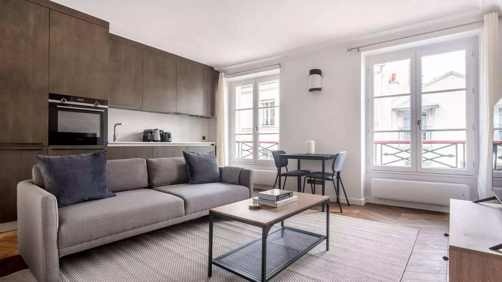 Flat Passage des Jacobins in Paris