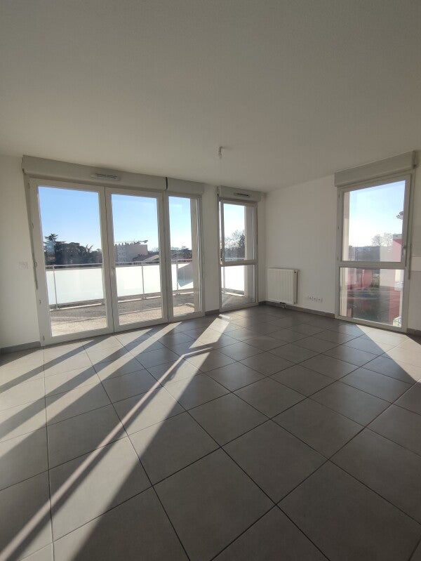 Flat Rue Dominique Clos in Toulouse