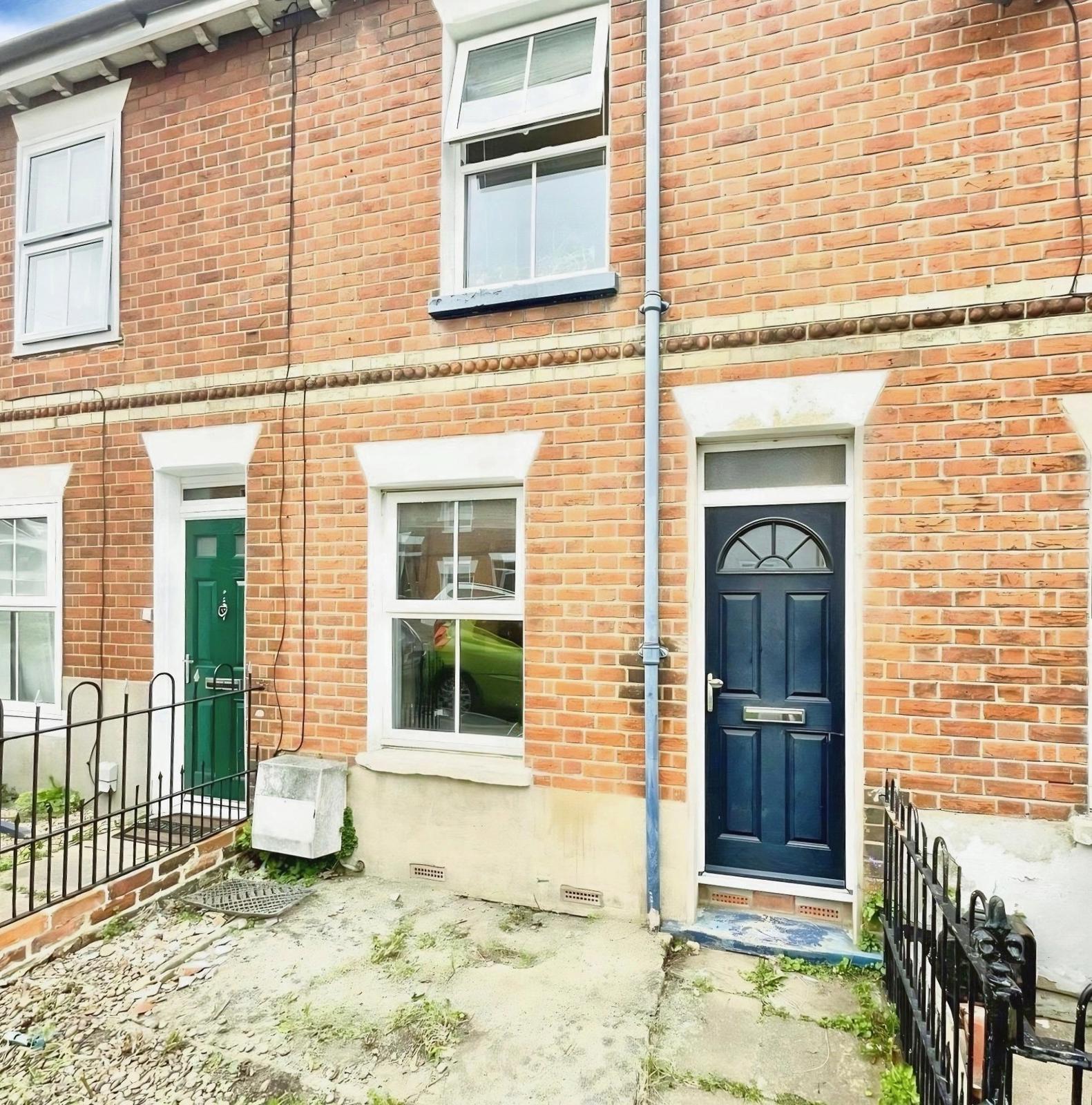 House Chesterman Street in Reading