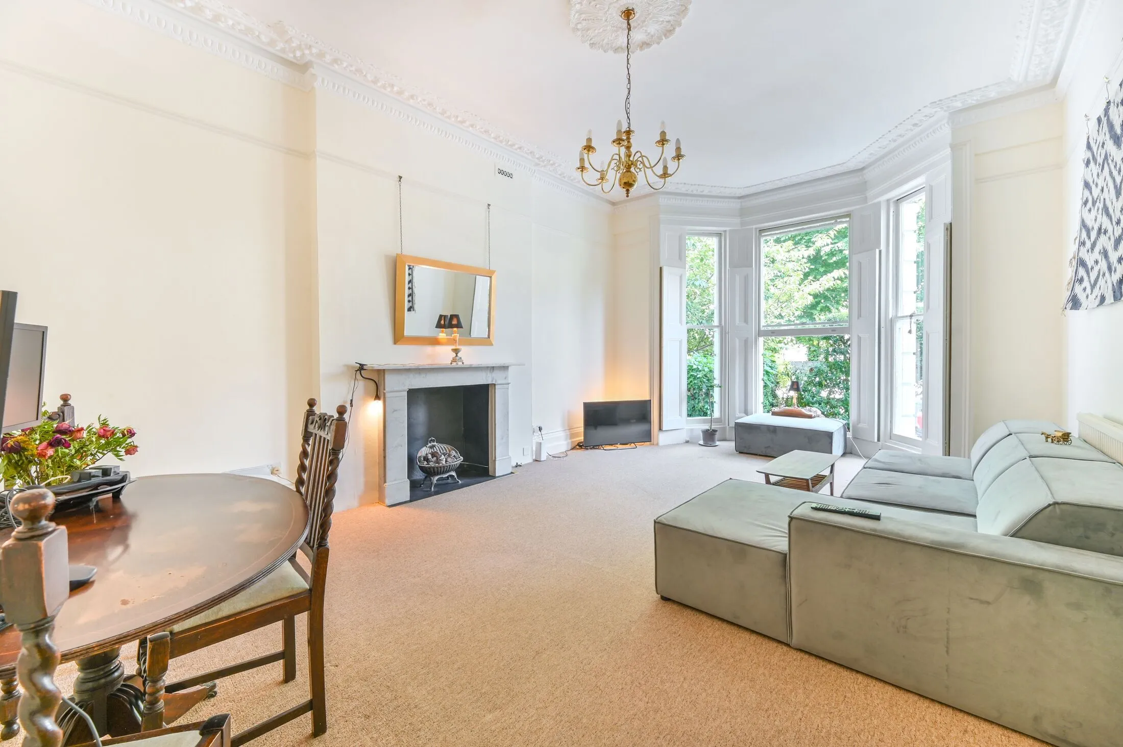 Flat Elsham Road in Greater London