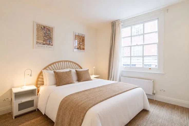 House Phillimore Walk in Greater London