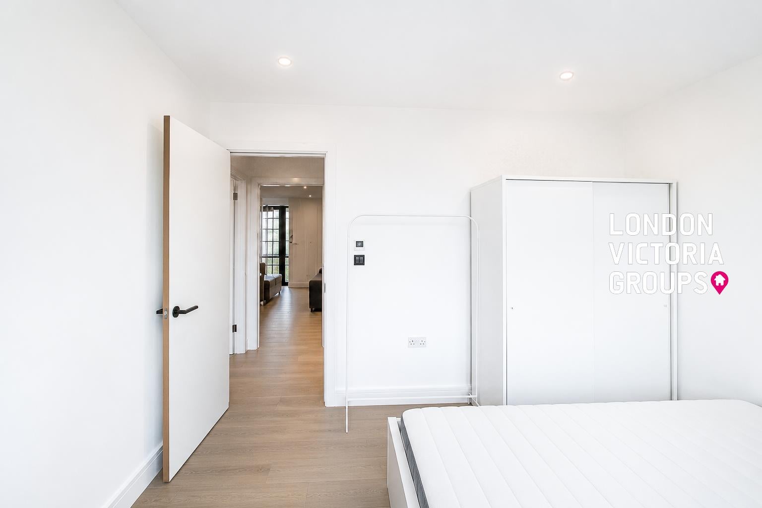 Flat New Tannery Way in Greater London