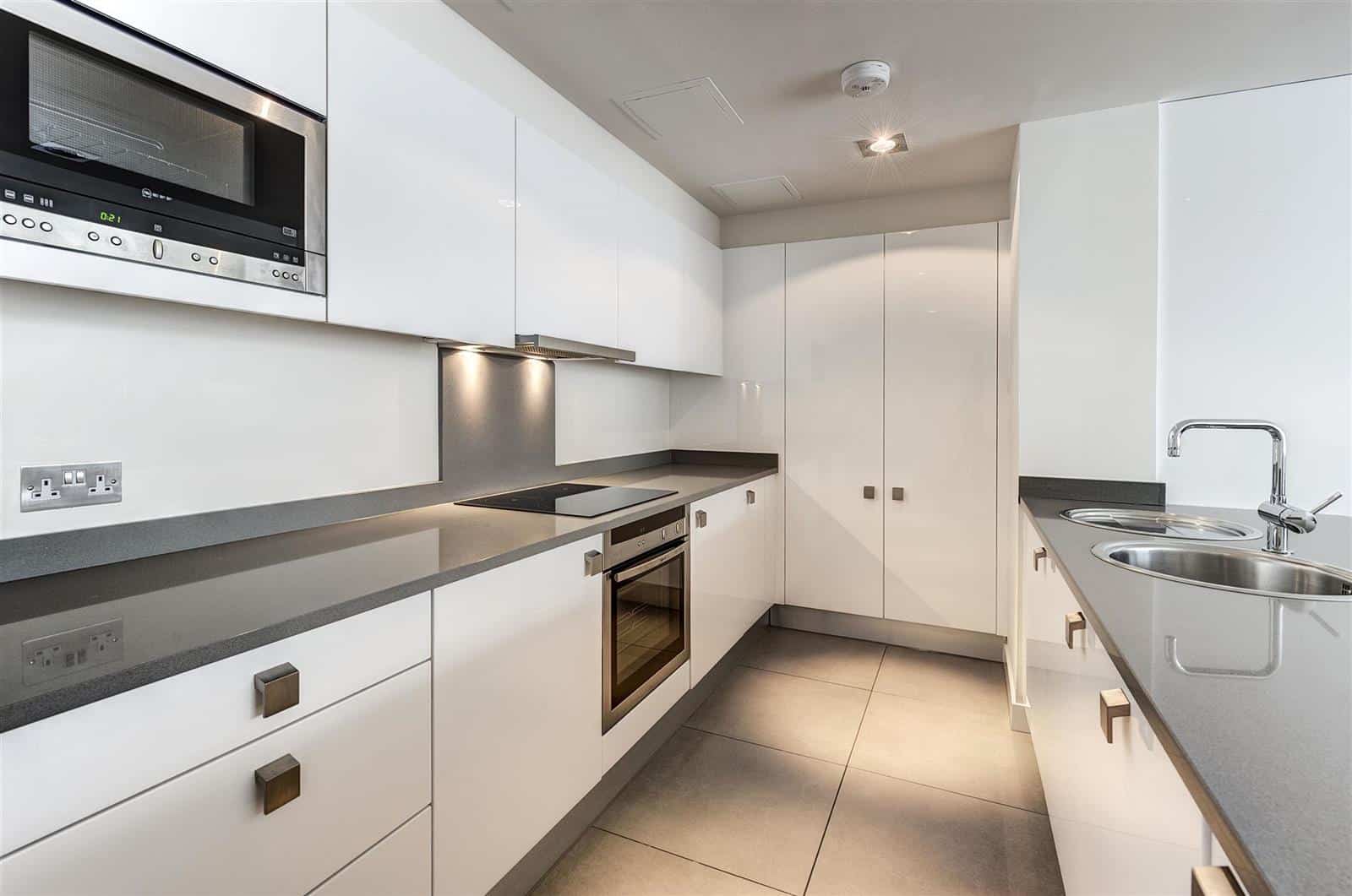 Flat Fulham Road in Greater London