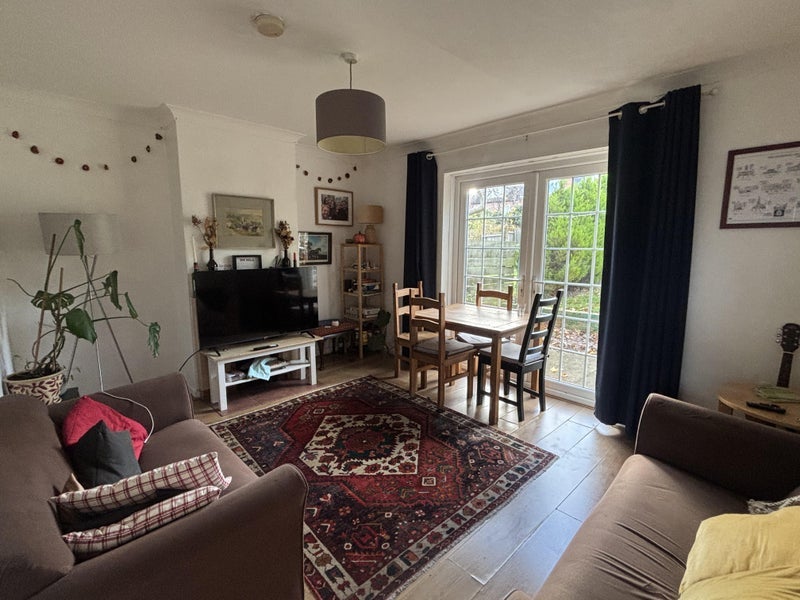 Room Casino Avenue in Greater London