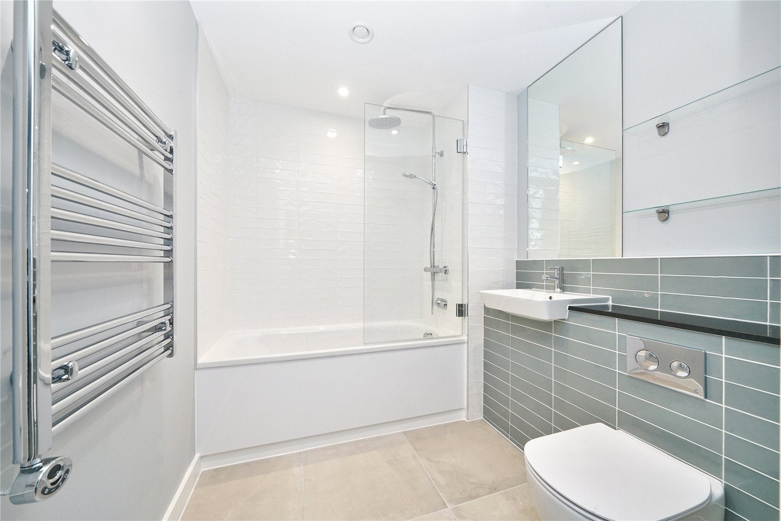 Flat Kimpton Road in Luton