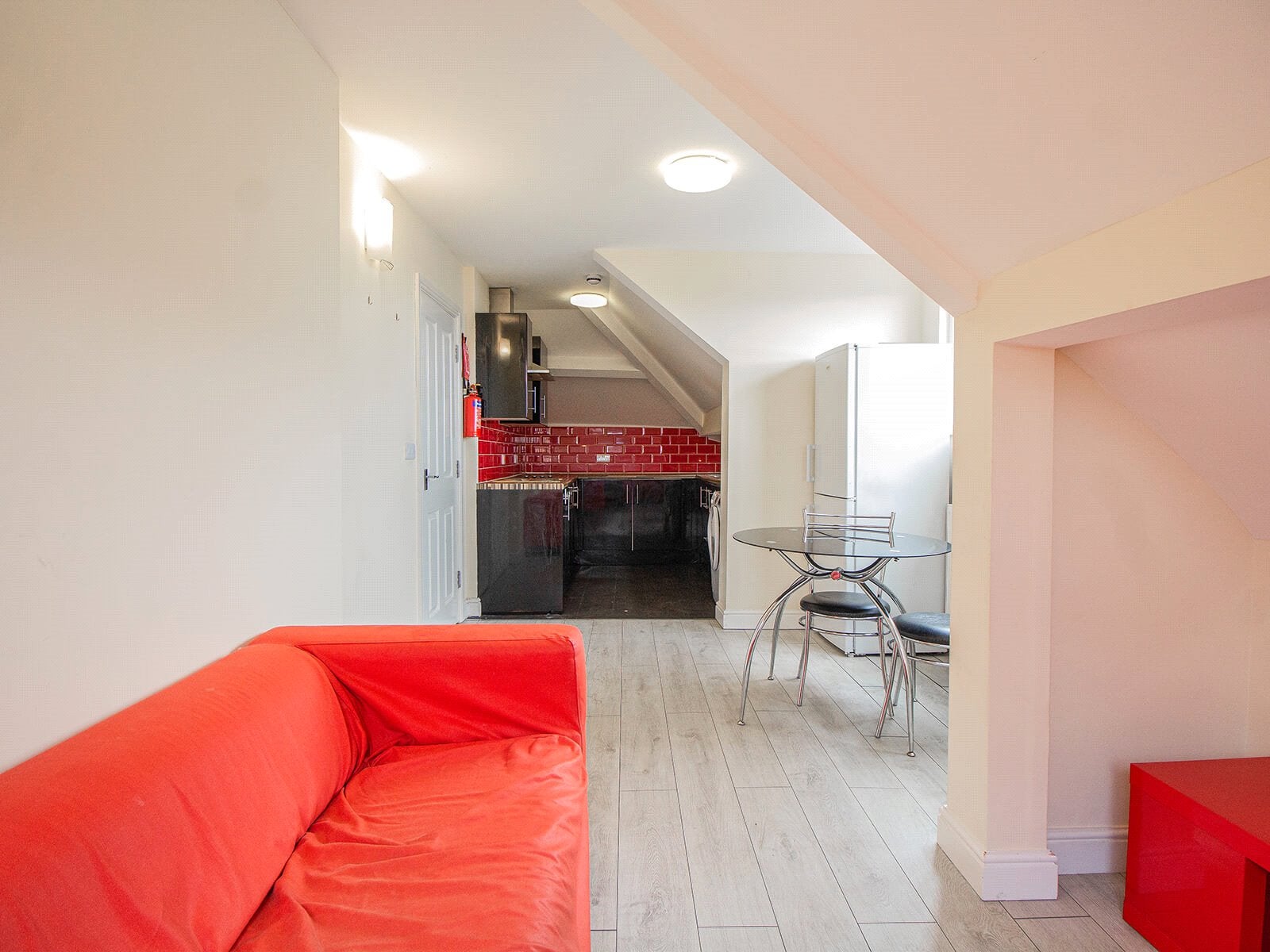 Flat Clarendon Road in Leeds