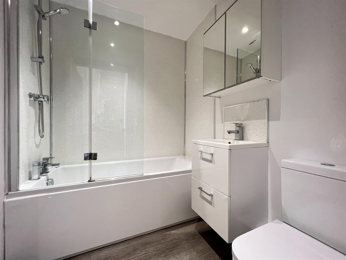 Flat Stratford Road in Rushcliffe